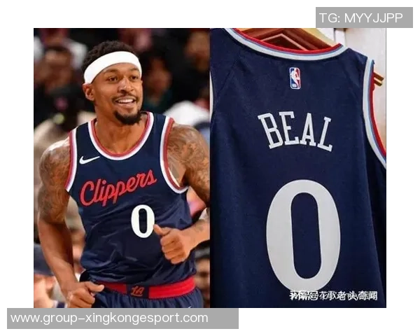 比尔首场比赛表现出色上半场完美命中率贡献12分2篮板正负值5