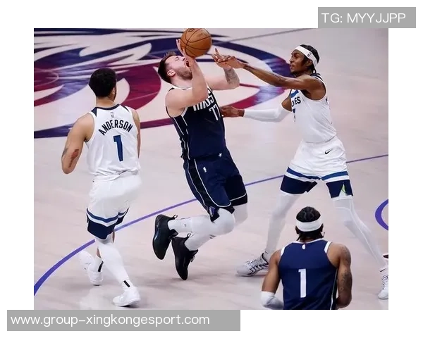 李凯尔随时可为中国男篮出战唐斯与克拉克森的启示