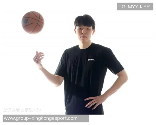 杨瀚森需提升三分球出手速度以提高命中率媒体人分析开拓者战术调整